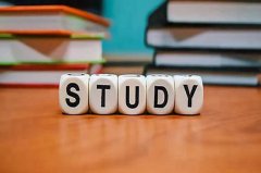 深圳自考本科需要去学校上课吗？